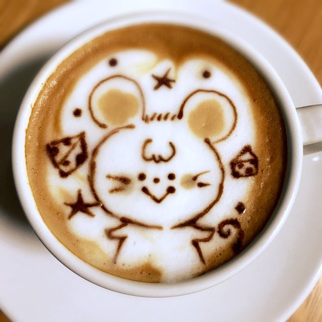 fuwachiko's tweet photo. デザインカプチーノ☕️寒くなってきたらまた作りたいなー！
#コーヒーの日 https://t.co/3h0RF6l5bQ