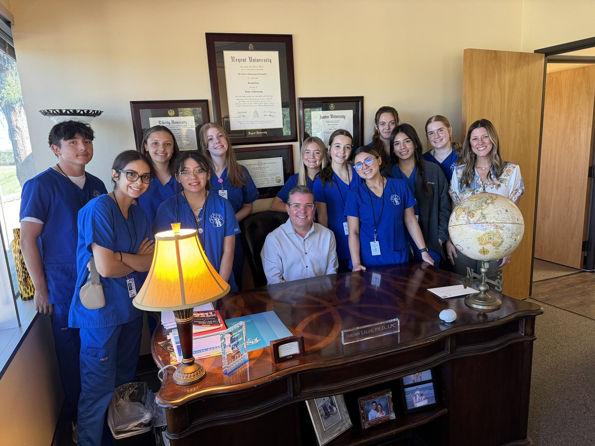 metrocounsel's tweet photo. Dr. Jeremy Lelek, WSISD Board of Trustee, welcomed distinguished visitors to his clinic today. Dr. Lelek &amp; the Metroplex Wellness team look forward to collaborating with Mrs.
Galloway &amp; her Health Science
Practicum students this fall. 🩺🧪🧠
@NurseGalloway 
#IASIS
#BrewerCTE https://t.co/QH5e0SkLIQ