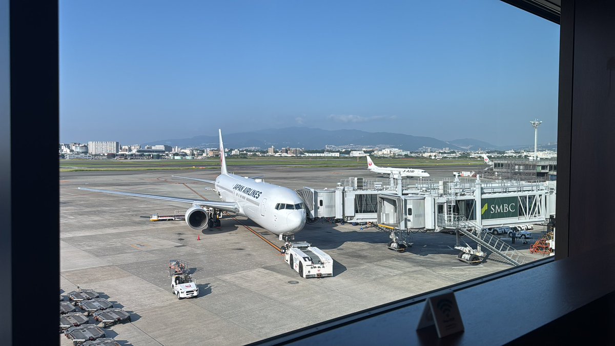 KSrash's tweet photo. 今日から沖縄旅行！

朝から優勝！ https://t.co/n6oTeTJ03O