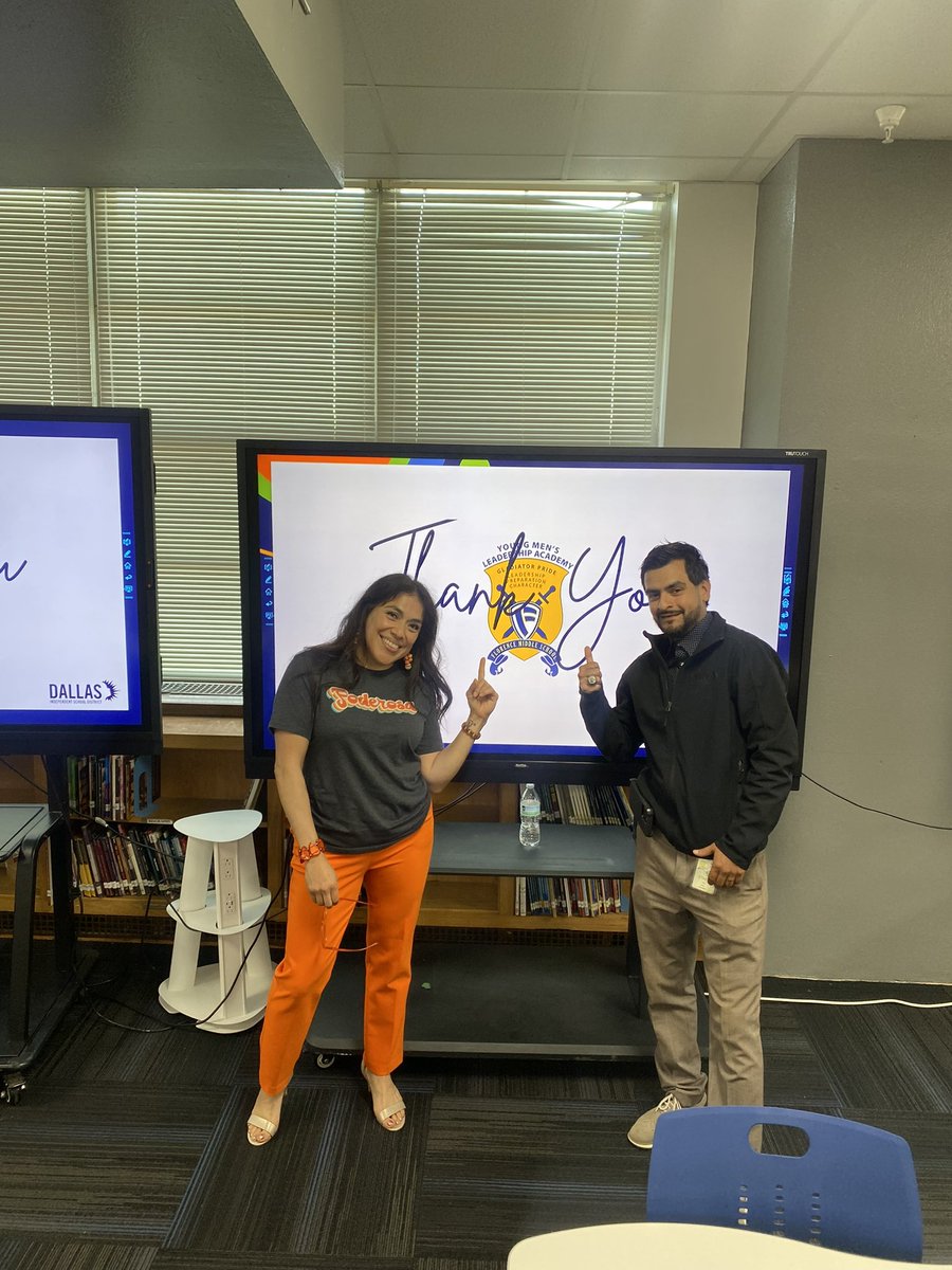 jcrowder08's tweet photo. Professional development is essential for fostering innovation and enhancing student outcomes. Thank you @Its_Ms_Flawless for supporting YMLA! @N_Bernardino @DrBrianLusk https://t.co/EbbEQULQOt