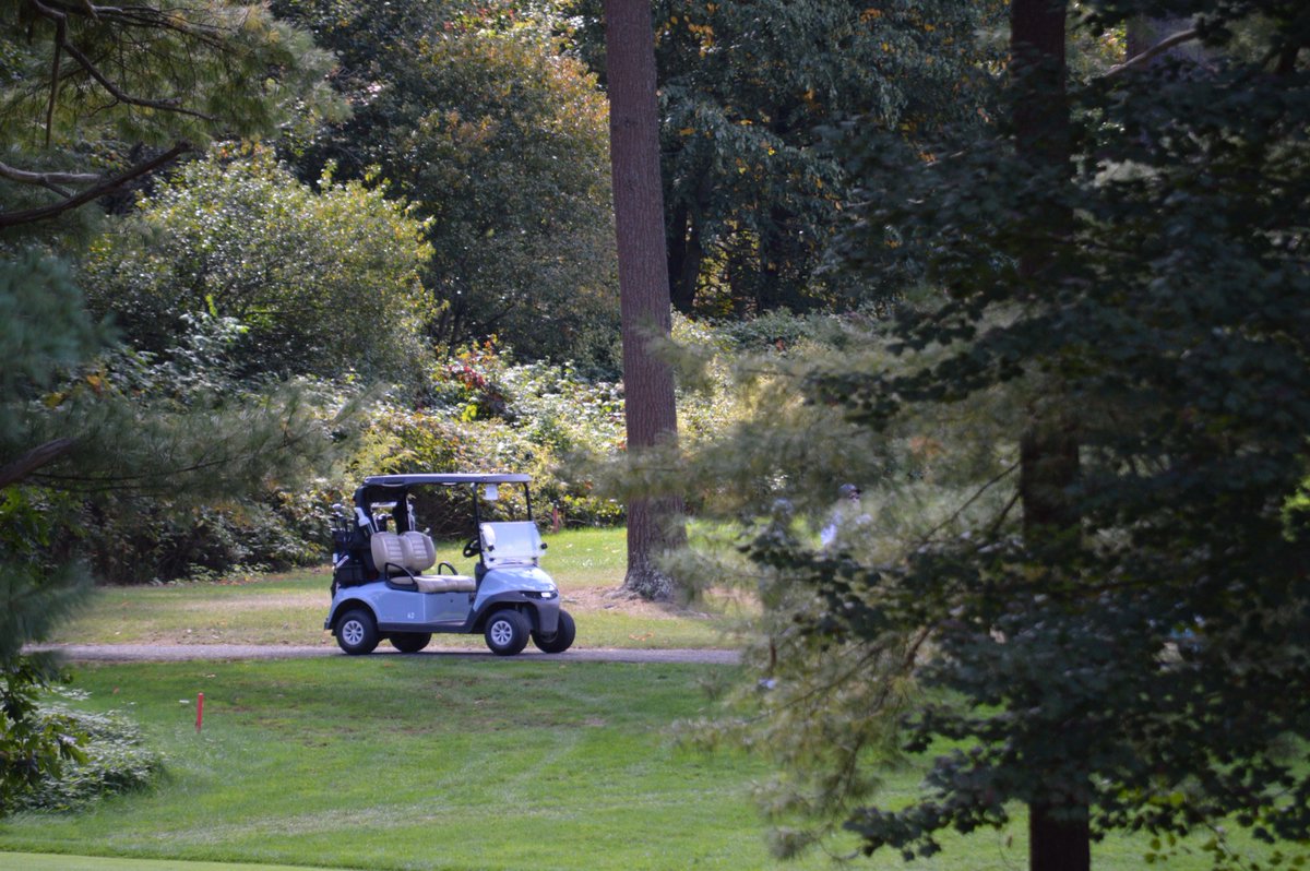 HanscomFCU's tweet photo. It was a par-tee at @bluehillcc today for the annual HFCU Charity Golf Tournament. The fairway was filled with stiff competition. Thank you to everyone who helped make this day a huge success. Together we raised $125,000 for @homebaseprogram! We couldn’t have done it without you. https://t.co/qhEbMsKAvJ