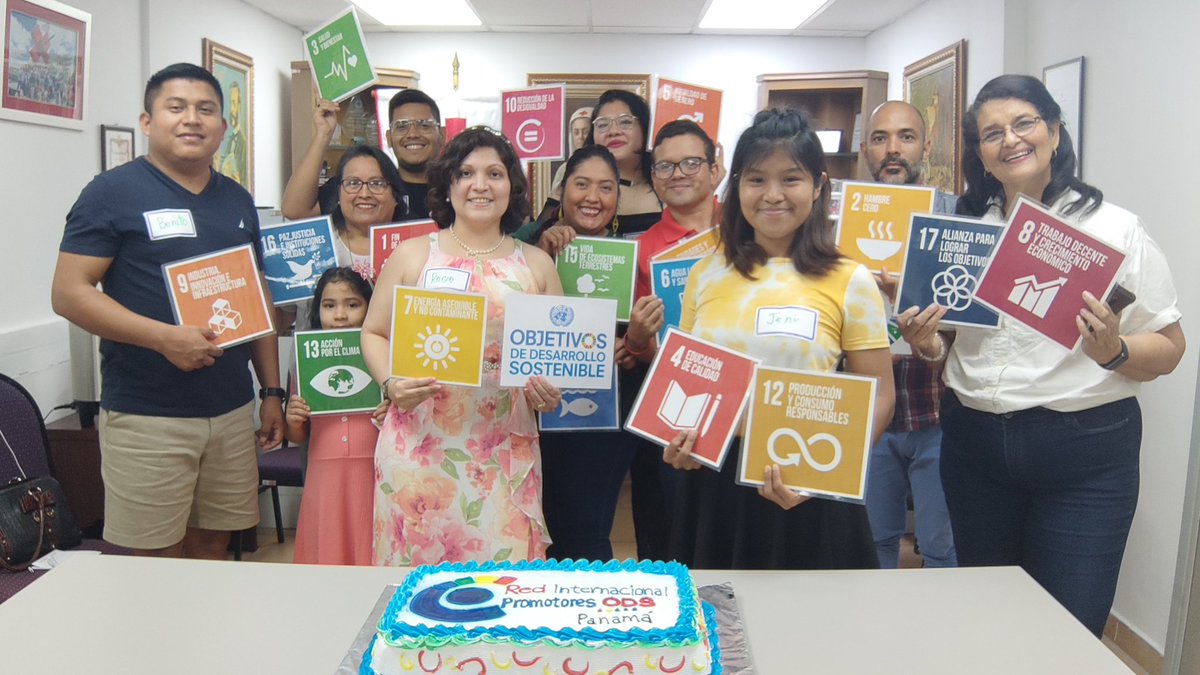 En este mes de septiembre, la Red Internacional de Promotores ODS Panamá exhorta a la sociedad civil a que sigamos promoviendo la Agenda 2030 sin dejar a nadie atrás con ética y valores. 

¡Felicidades a todos en este mes de Septiembre por los ODS!
#RIPOPanamá
🇵🇦🇺🇳❤️🌎🌍🌏🙌🏻🙏🏻🥳