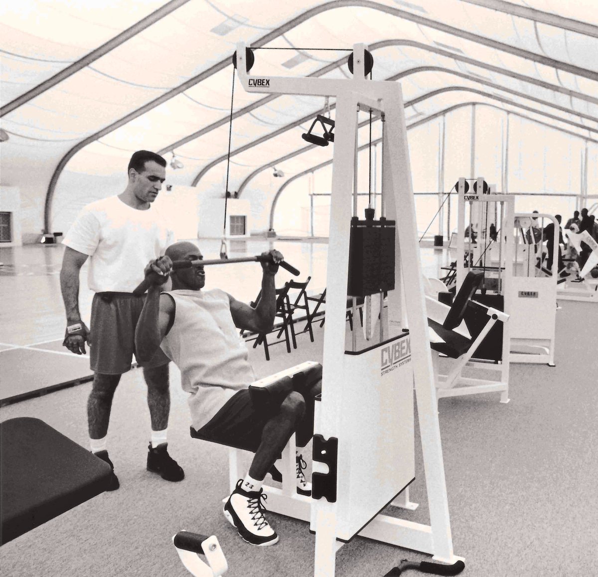 👷🏾‍♂️🧰 #MJmondays