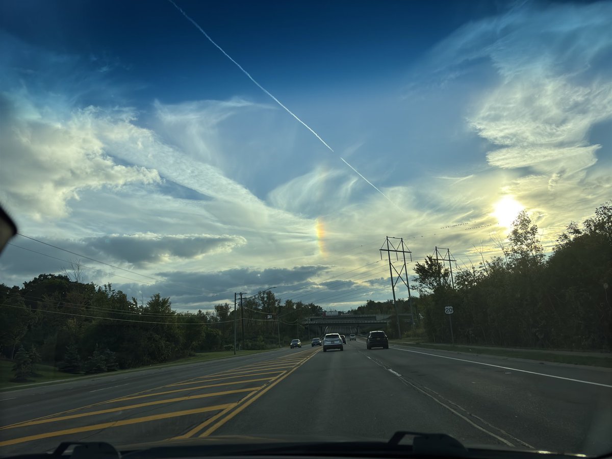 lynnoconnor99's tweet photo. @NWSBUFFALO Taken on Southwestern Blvd in Hamburg https://t.co/lkjAzIW0a3