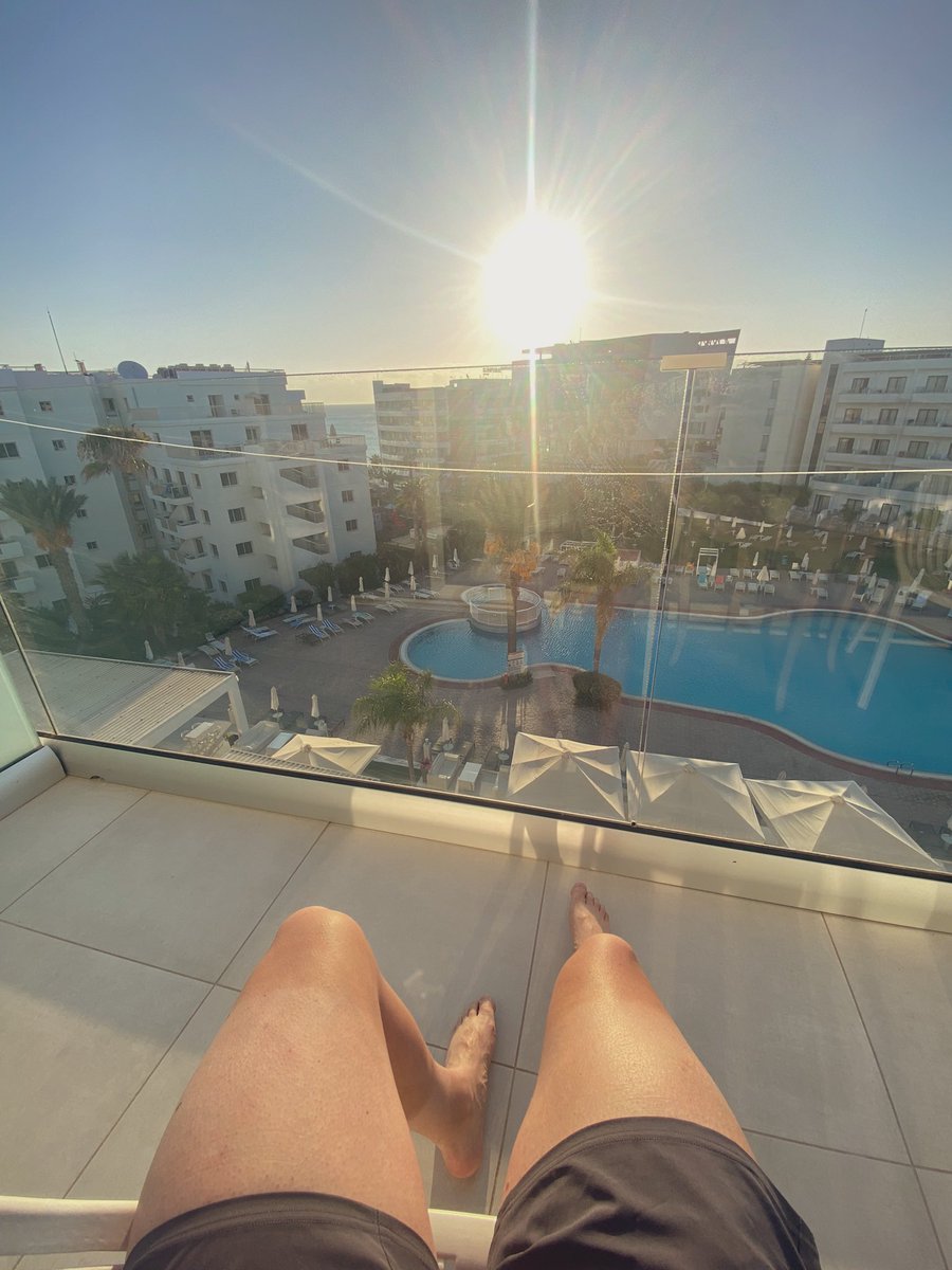 day_2305's tweet photo. Let’s try and get rid of these cyclist tan lines…☀️ https://t.co/W3Dey1IbFg