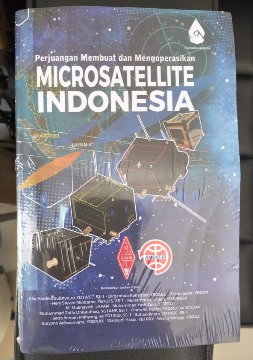 Telah terbit buku "Perjuangan membuat dan mengoperasikan Mikrosatelit Indonesia"

Buku setebal 409 halaman ini dapat dipesan melalui
toko.oizzio.id/index.php?rt=p…