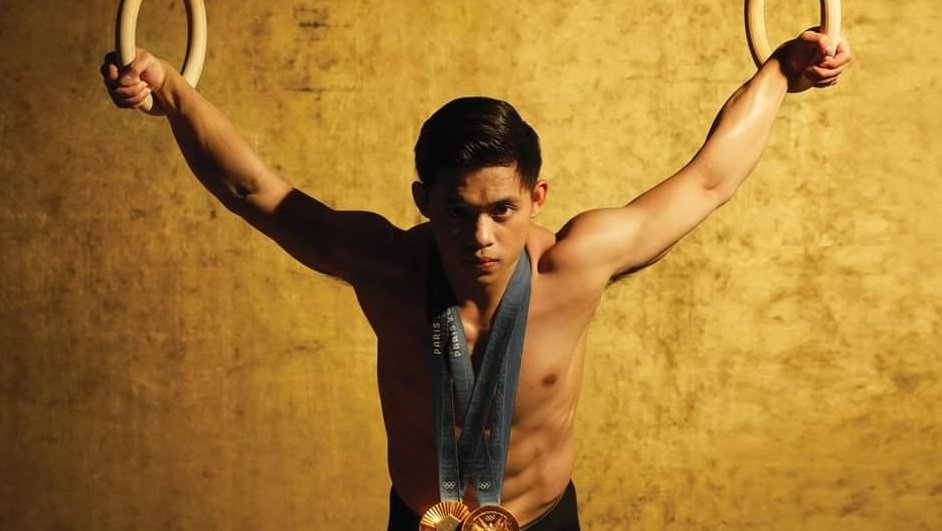 @pauloinmanila and 99 others tweet media