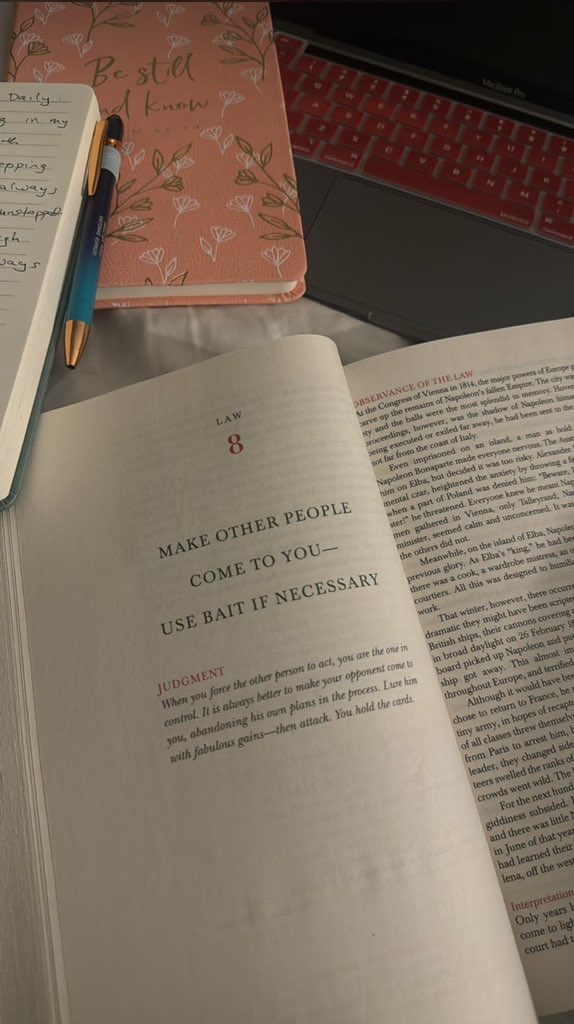 Books_AI's tweet photo. Have been going through the 48 Laws of power for weeks now. It’s like reading a life manual for your day to day routines! 

You can get the summarized version, and audio as well. 

Get the app: IOS👉🏽 https://t.co/8EzhOqCIei
&amp;
ANDROID 👉🏽https://t.co/gkNAIJbHWE https://t.co/ONQ454yAdc