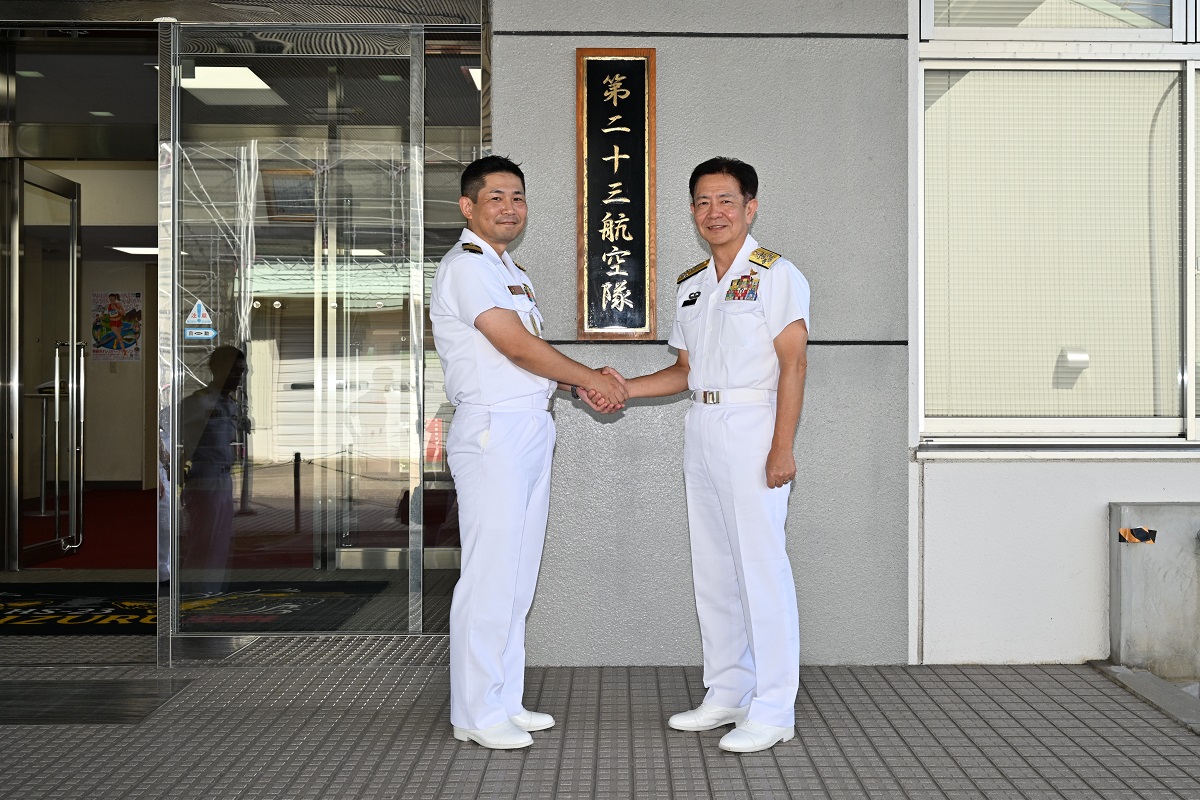 海上自衛隊 第21航空群 (@JMSDF_21aw) / X 海上自衛隊 第21航空群 (@JMSDF_21aw) / X