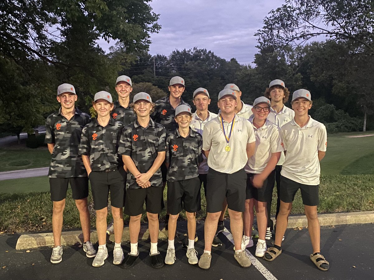 Tigers finish the regular season with their third lowest round of the year finishing 2nd and 13th in the 18 team Althoff invitational.  They were led by Mason Lewis and Brian Cooper’s top 10 finish along w Quinn Berning finishing top 15.  Thank you Althoff and SCCC for hosting.