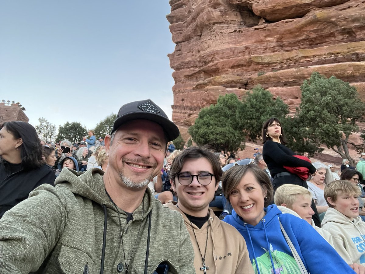 Matt_Littlejohn's tweet photo. #CurrentSituation #RedRocksAmpitheatre @4kingandcountry
Let's Gooooo!!!! 👏🏼👏🏼👏🏼 https://t.co/aZM35OTeCl