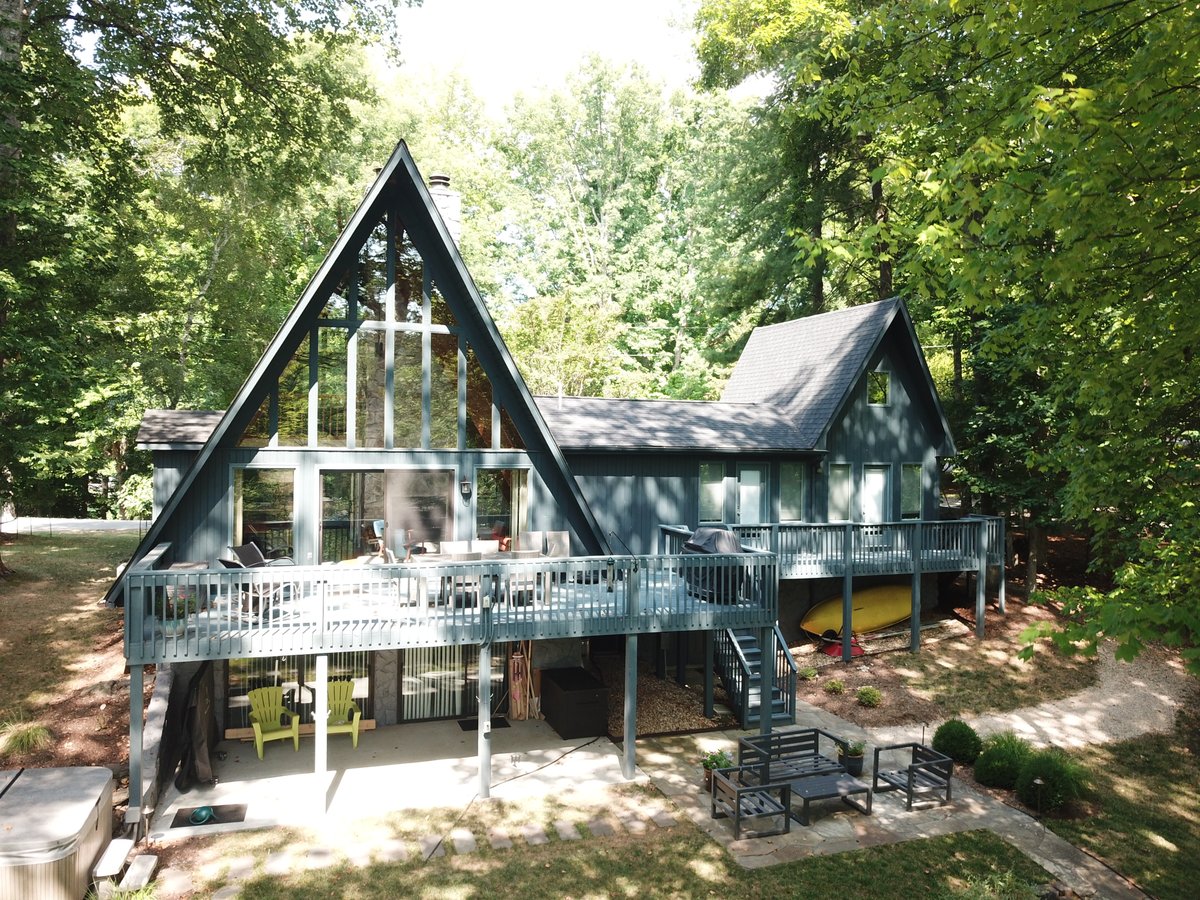 SML Charity Home Tour tweet media