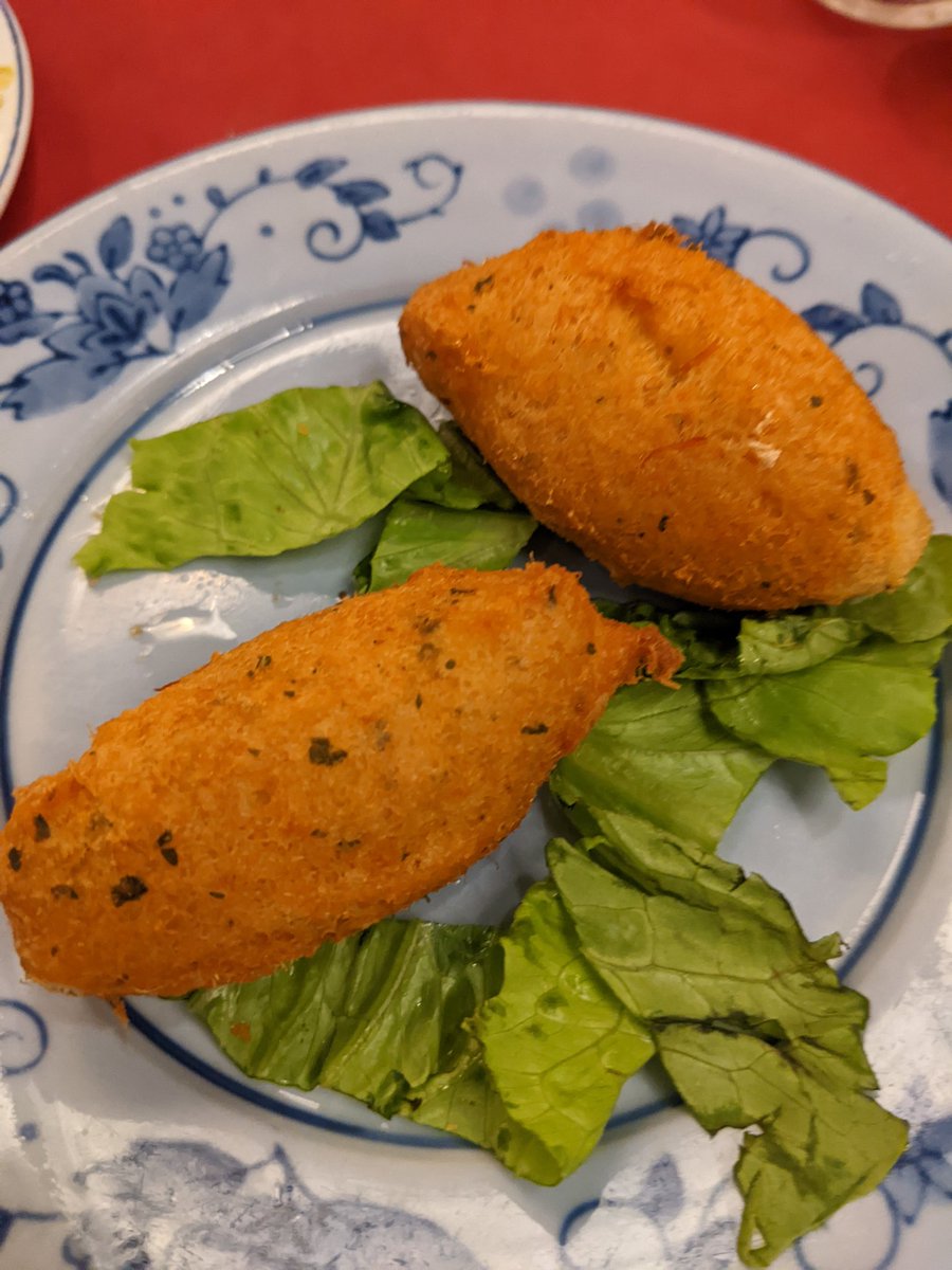 BlueHeartsUWS's tweet photo. Manuel Cozinha Portuguesa in #Taipa #Macau last night for dinner
#Macanese
#Portuguese
#澳門 のマニュアルで昨晩ディナー
#マカニーズ料理
#ポルトガル料理 https://t.co/wuFoI1NH46