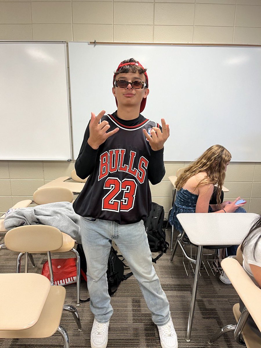 SBL Student Council tweet media