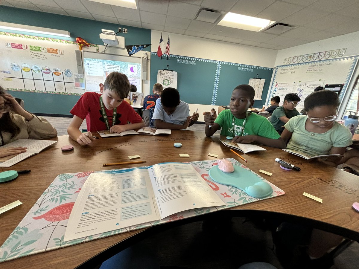 Ms. Wood tweet media