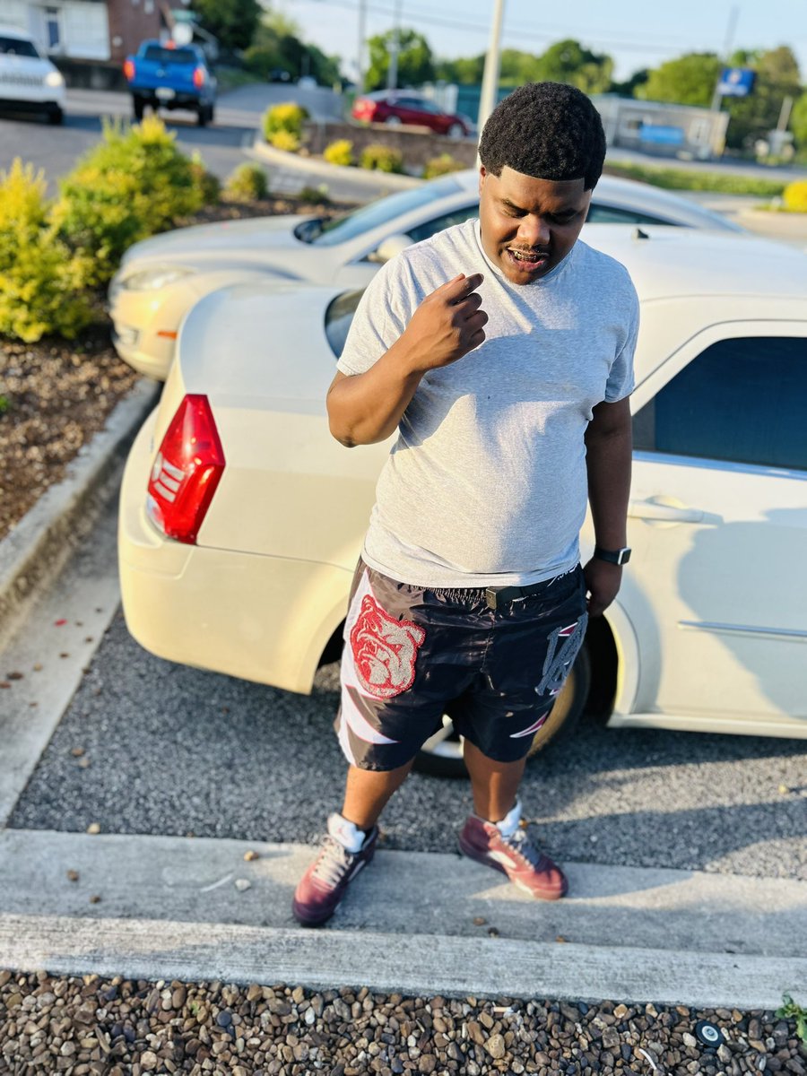 bigdawg2115's tweet photo. Ain dropped on here in a minute https://t.co/kFc8RKU5G4