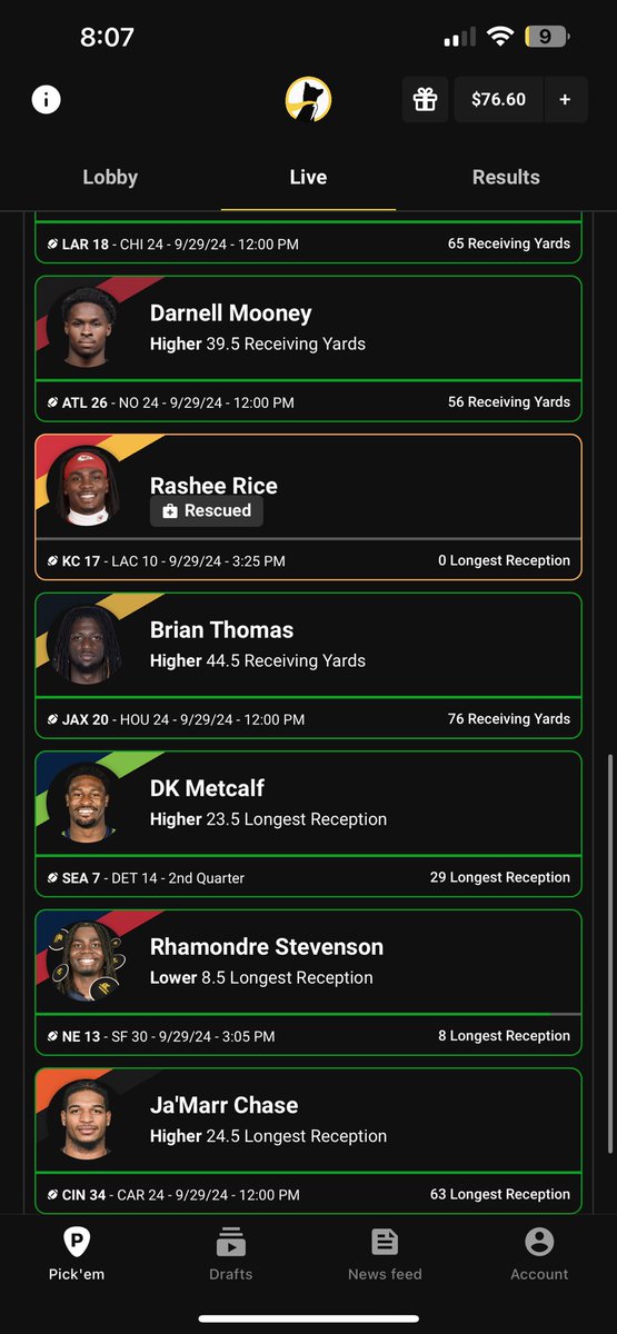 TylerElliott741's tweet photo. @Underdog__NFL fucking sucks and will not get another dollar from me! Every other Betting app Voided or rebooted Rashee Rice! Would of been $800. Prize Picks > Underdog! #underdogsucks https://t.co/KkJgz1t724