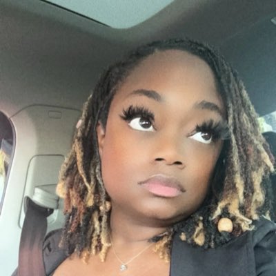 Quenetta17's tweet photo. #NewProfilePic https://t.co/o3NitYuo7k