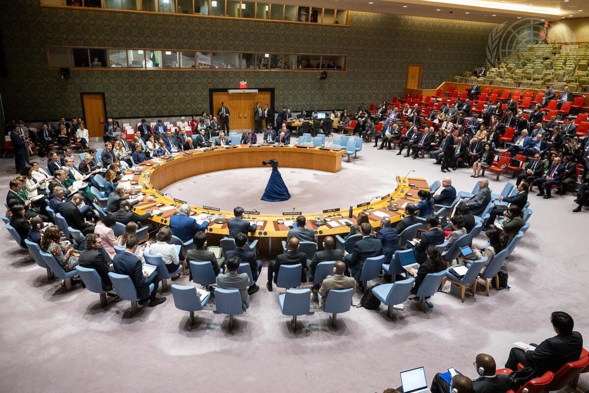 swiss_un's tweet photo. Congratulations to #Slovenia🇸🇮for a successful Security Council Presidency in a challenging month of September.
Ahead of its UNSC Presidency mandate, #Switzerland🇨🇭will build upon focus on:
➡️ Transparency
➡️ Participation of civil society
➡️ Prevention https://t.co/1nR69ow27n
