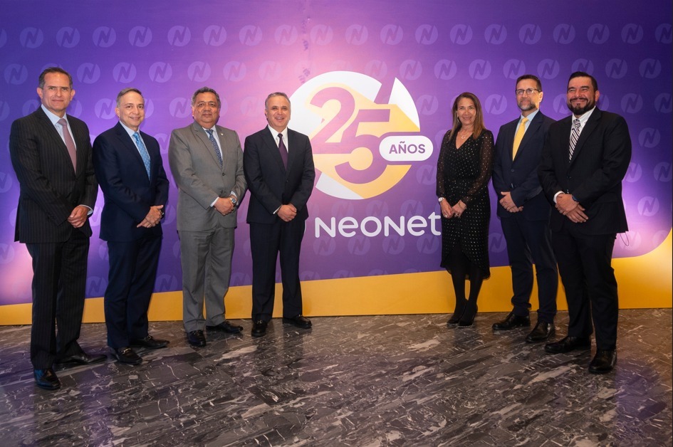 RtGuatemala's tweet image. NeoNet celebra 25 años impulsando la transformación digital en los pagos en Guatemala
revistatendenciasguatemala.com/2024/09/neonet…
 #Neonet #Financiera #Bancos