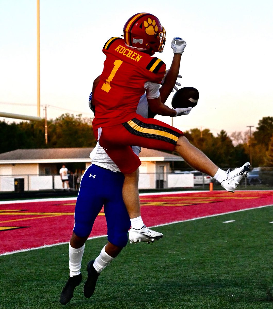 Batavia Football tweet media