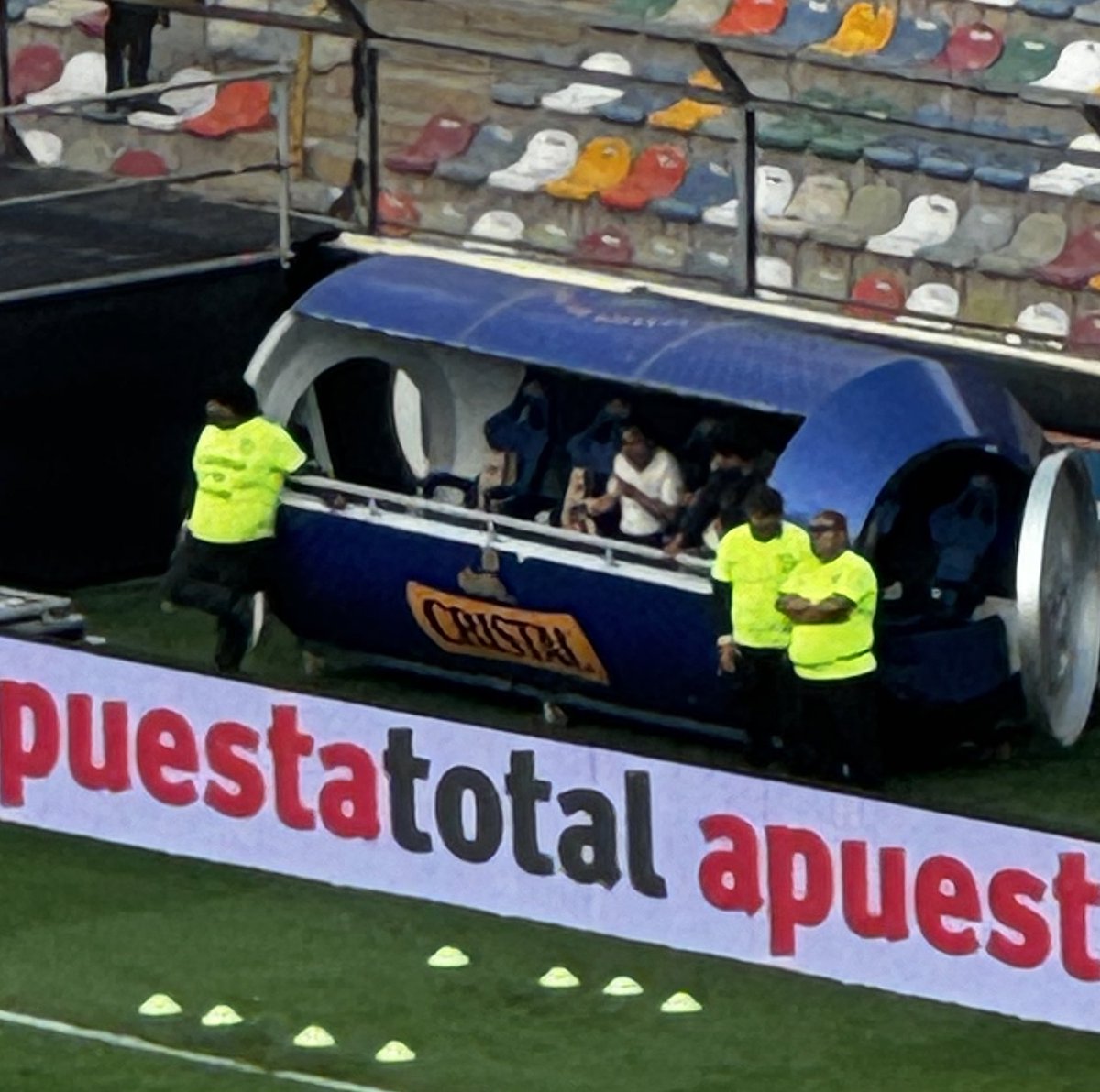 ¿Alguien que me comente cómo llego a ver un partido desde estas butacas?