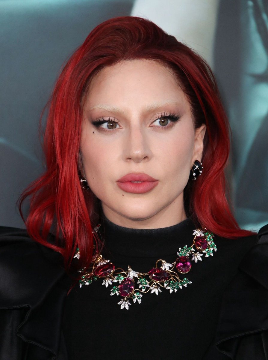 allurequinn's tweet photo. LADY GAGA IN LA. https://t.co/RTQy8o18au