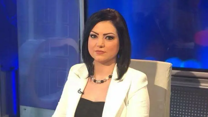 receipts_lol's tweet photo. 1/ Israel just murdered a renowned journalist, this time in Syria.
We must force @pressfreedom to count her murder.
Please take a moment to say her name aloud, to honor the martyr.
Safaa Ahmad | ุตูุงุก ุฃุญู
ุฏ https://t.co/tU6p6fXR75