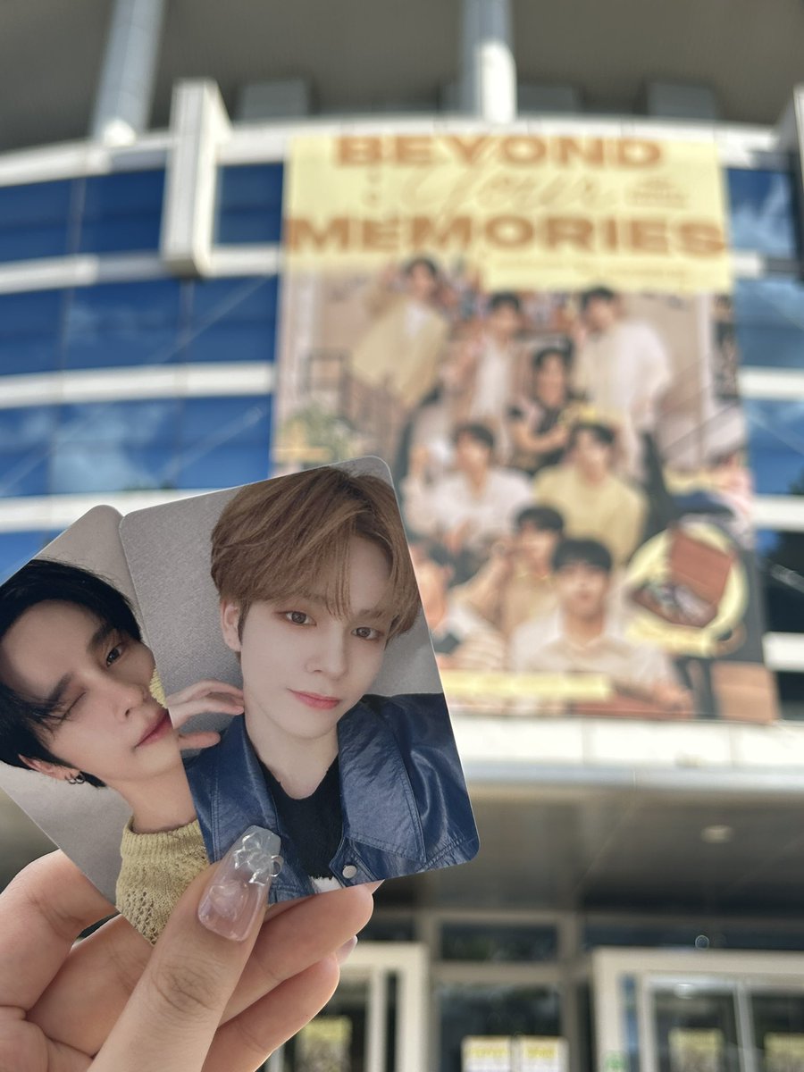 링짱☁️ tweet media