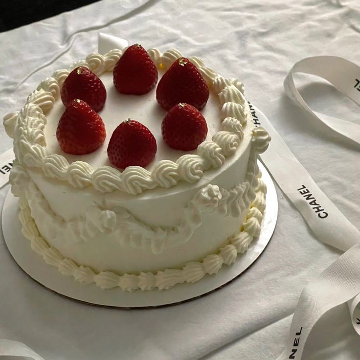 happy birthday na bro! thank you for being born handsome brother. we miss you a lot and we hope to spend some time with you again! goodluck with life na phi!