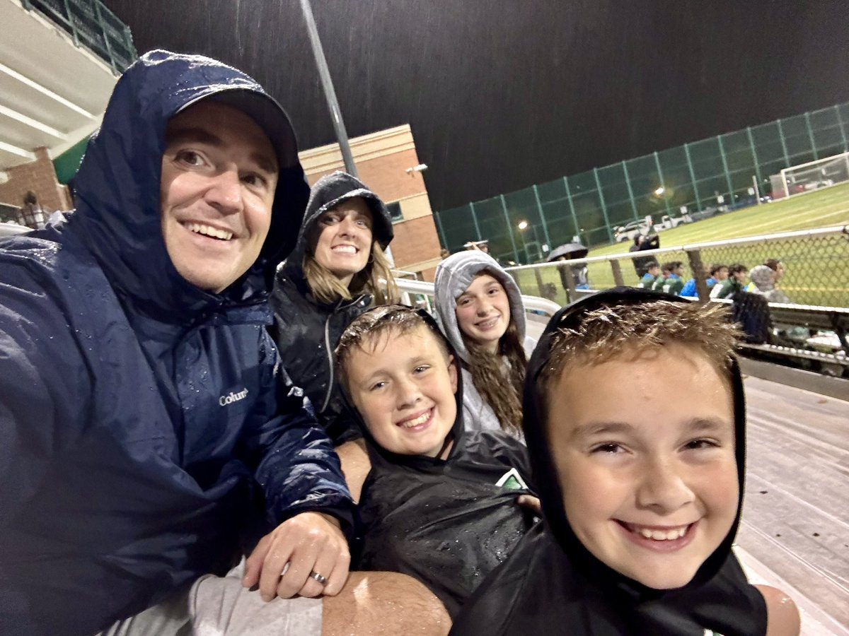 mcsteele_oh's tweet photo. We had a blast, even in the rain, cheering @Mason_M_Soccer to a big Senior Night victory tonight! Still no losses on the season- excited to see how far this team can go! https://t.co/quitcKxzLP