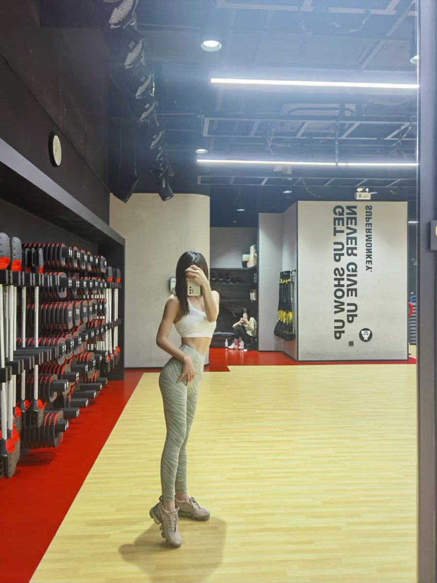 xooool's tweet image. 普天同庆国兴旺
京城共举人性欢

有十一想活动的朋友滴滴