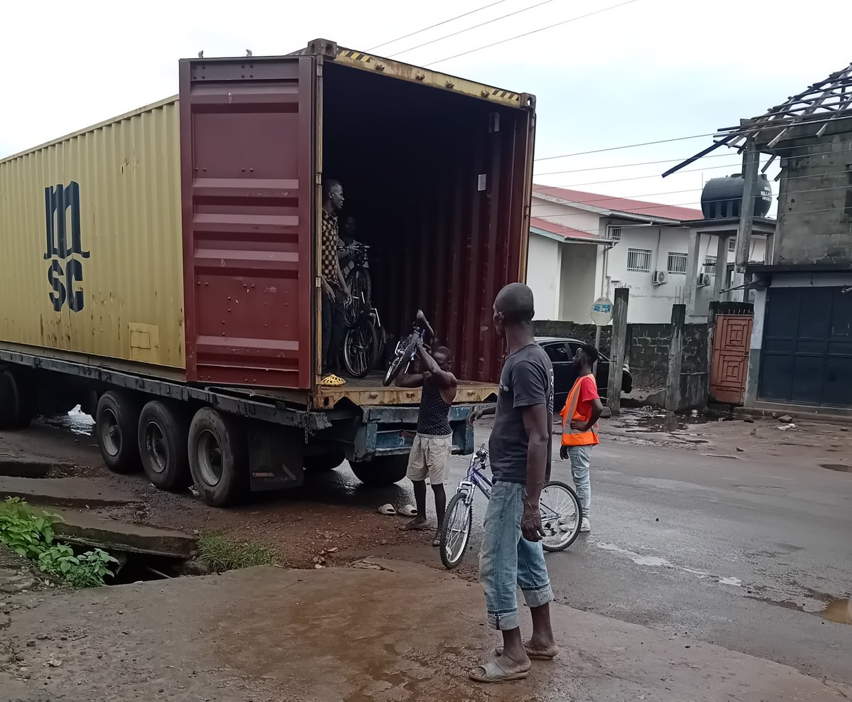 Just arrived in Sierra Leone: those 455 bikes and 65 sewing machines we shipped in July. More info: p4p.org/new-partner-20…