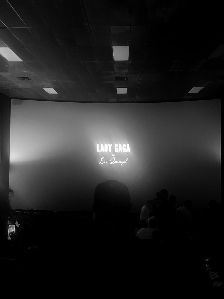 MarcoPCadena's tweet image. She really outdid herself. Good job, @ladygaga. #Joker2 👏