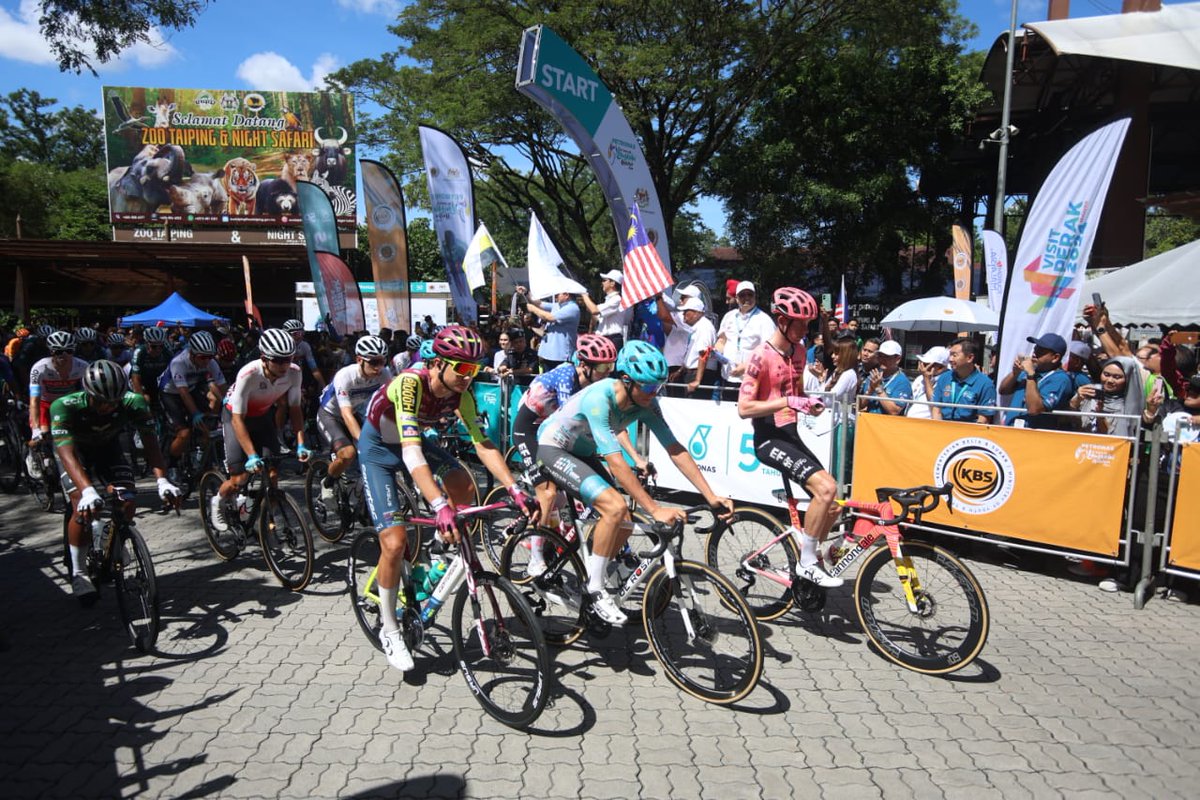 PETRONASLTdL's tweet photo. Welcome to the live coverage of Stage 3 in the 28th Le Tour de Langkawi! 🚴♂️ Today, riders take on the ultimate challenge: 170km from Taiping Zoo to Cameron Highlands. It's the Queen Stage—where legends are made! 🌄
#LeTourdeLangkawi #Cycling #QueenStage #CameronHighlands" https://t.co/BzgaTUNv9d