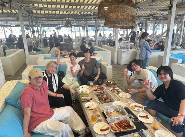 gleamorb_pr's tweet photo. こんにちは、グリームオーブです🌍
️ 9月に社内イベントでBBQを実施しました！
 豊洲の屋根とソファがある所を利用しましたが、すごく快適でした✨
 フルリモートだからこそ、たまに顔を合わせる機会は貴重！ 全力で楽しみました😀
  #フルリモート　#IT https://t.co/5kWl17BUPB