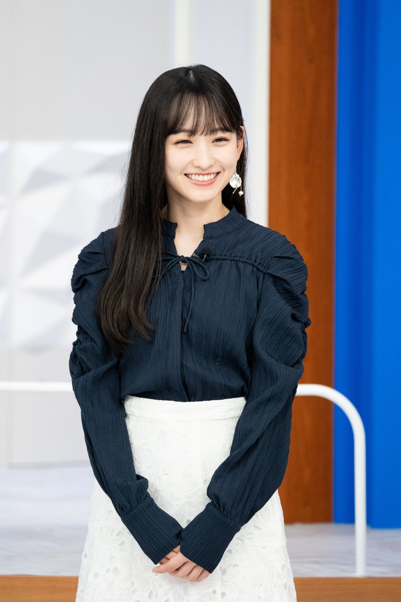 乃木坂46一ノ瀬美空　モバイル　NOGI A/W 2024　フォトTシャツ　１枚 61iQ1Udc+0L._UF350,350_QL50_.jpg