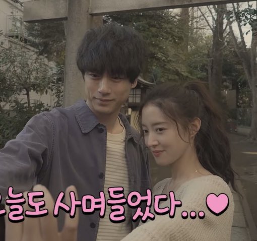 they need to stop gatekeeping shit from us omg