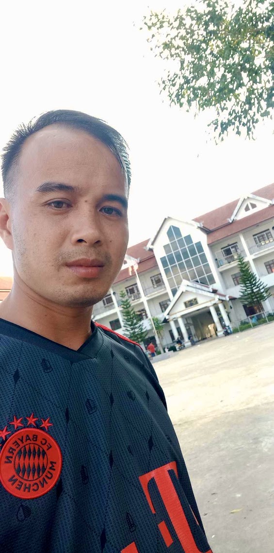 thongLay559937's tweet photo. ຂອງຫລວງແຕກອີກແລ້ວ 
ທະຫານຫລວງນ້ຳທາ
@toun030590
@maximum556677 https://t.co/rucTJfdCht