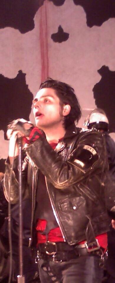 everyhourgerard's tweet photo. https://t.co/lhifTYpvkE