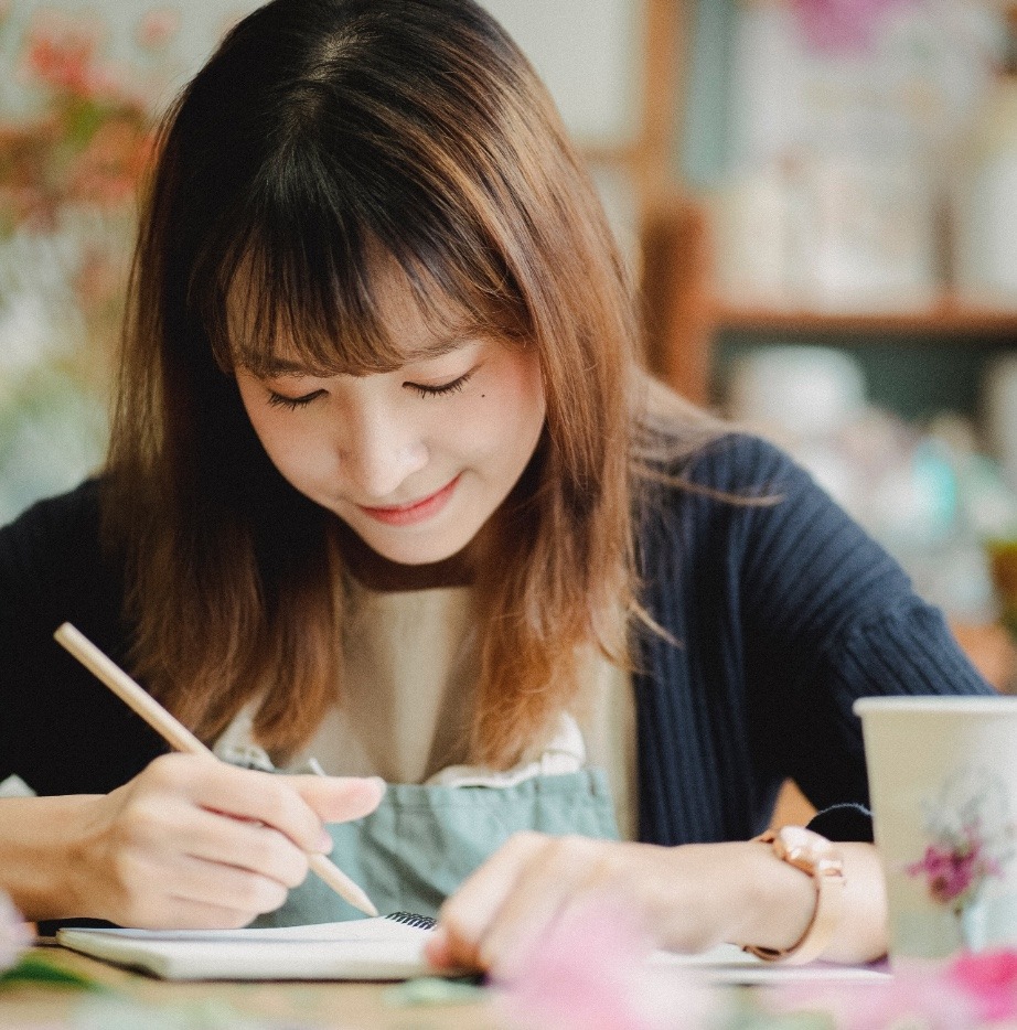 Japan’s youth are on the brink of creating their own narrative. Discover how they were challenging the status quo and shaping a new future during COVID-19 in this blog by CarterJMRN.
hubs.la/Q02RBRYm0

#Japan #Youth #Innovation #Future #Change #COVID19