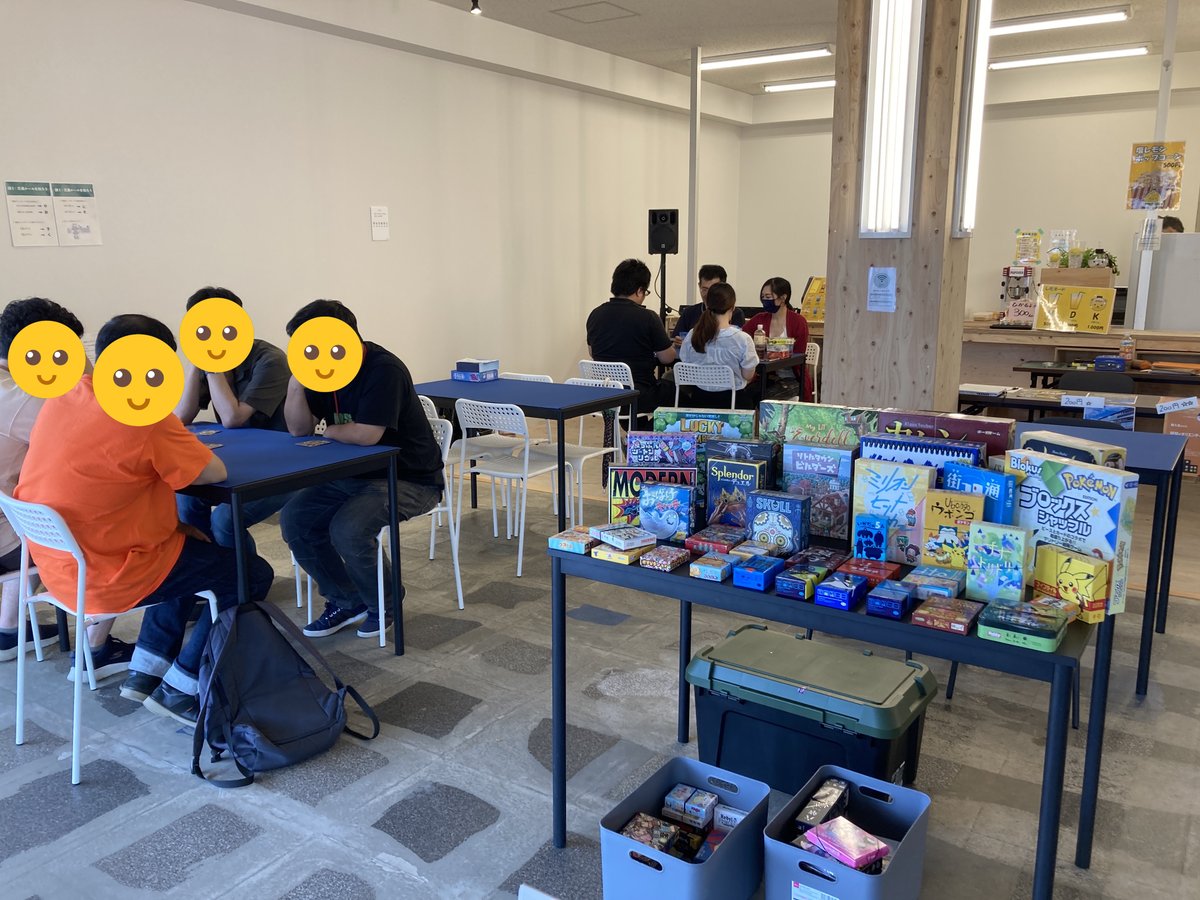 nomabodo's tweet photo. ★イベントレポート★
ボードゲーム・テレビゲーム交流会
日時：9月29日 10:00〜16:00
会場：ココチャレGION(延岡市祇園町)
参加者：19名

イベントの決定・告知が直前になったにも関わらず、たくさんの人が来てくれました☺️

#のまぼど
#ボードゲーム
#ngsp
#Lemonina
#zine https://t.co/CuQmd7GxHw