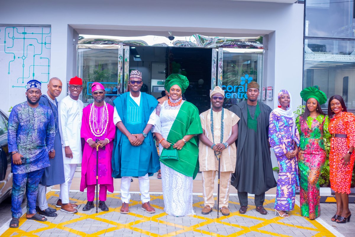 Schneider_NG's tweet image. Happy Independence Day Nigeria.
Today we celebrate our country’s journey to freedom and the resilient spirit of our people.
Here’s to the 64th year of growth, Unity and endless opportunities.

#IndependenceDay #LifeIsOn