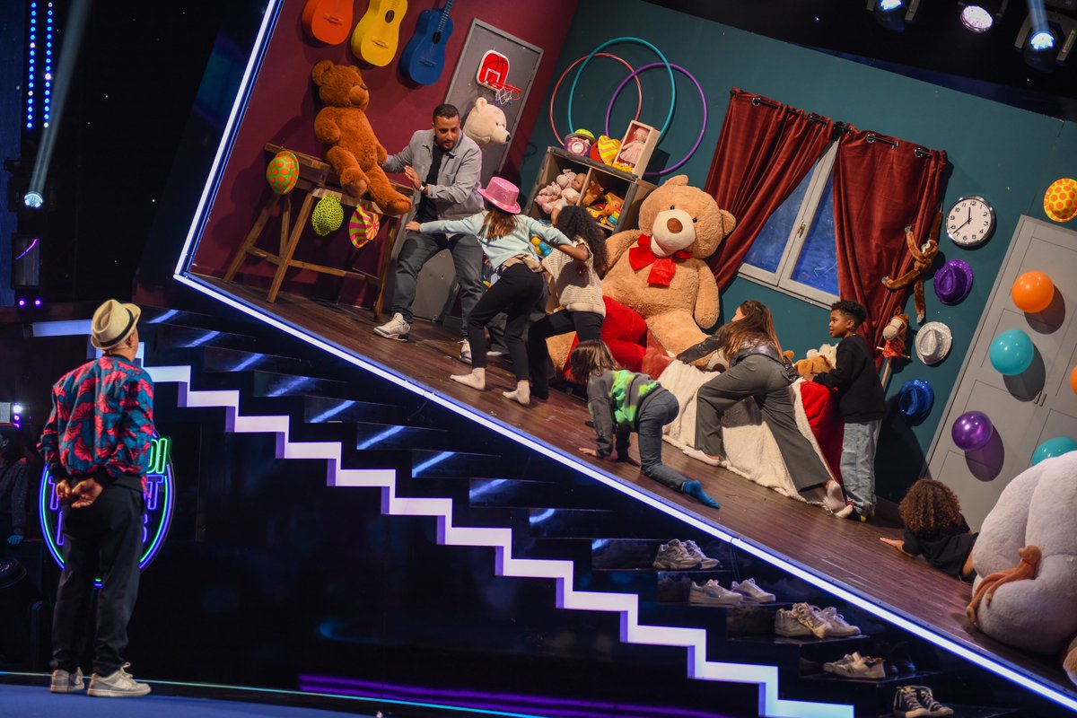 #VTEP (@vtep_tf1) on Twitter photo Ce vendredi, <a href="/Booder_officiel/">Booder</a> prend les commandes de #VTEP !
🧸 Il invite 7 enfants à participer aux épreuves les plus cultes !
✨ Vendredi Tout Est Booder, vendredi après "🔟 sur 🔟, combien tu te mets ?" sur <a href="/TF1/">TF1</a> !
<a href="/LeChrisMarques/">Chris Marques</a> <a href="/inesvandamme/">Vandamme Inès</a> <a href="/MajidBERHILA/">Majid BERHILA</a> <a href="/ViktorVincentOF/">Viktor Vincent OFFICIEL</a> Ce vendredi, <a href="/Booder_officiel/">Booder</a> prend les commandes de #VTEP !
🧸 Il invite 7 enfants à participer aux épreuves les plus cultes !
✨ Vendredi Tout Est Booder, vendredi après "🔟 sur 🔟, combien tu te mets ?" sur <a href="/TF1/">TF1</a> !
<a href="/LeChrisMarques/">Chris Marques</a> <a href="/inesvandamme/">Vandamme Inès</a> <a href="/MajidBERHILA/">Majid BERHILA</a> <a href="/ViktorVincentOF/">Viktor Vincent OFFICIEL</a>