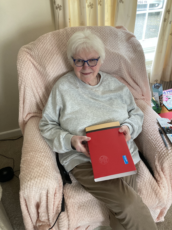 AgeUKCornwall's tweet photo. Today, on #InternationalOlderPersonDay we have been handing on gorgeous gifts of kindness from the @letterboxhamper
A little thank you to the people that make the sun shine brighter. #youmatter #giftsofkindness #kindnessmatters #falmouth #communityhubs https://t.co/sluJIf0nZh