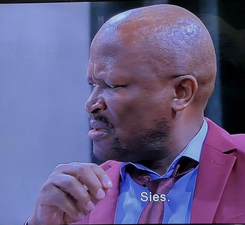 Hazel_Mahazzy's tweet photo. “Shot with Sphe's Galaxy A32” 
Aw shame ngamane kuyekwe…😭 https://t.co/VpBWWR00o4