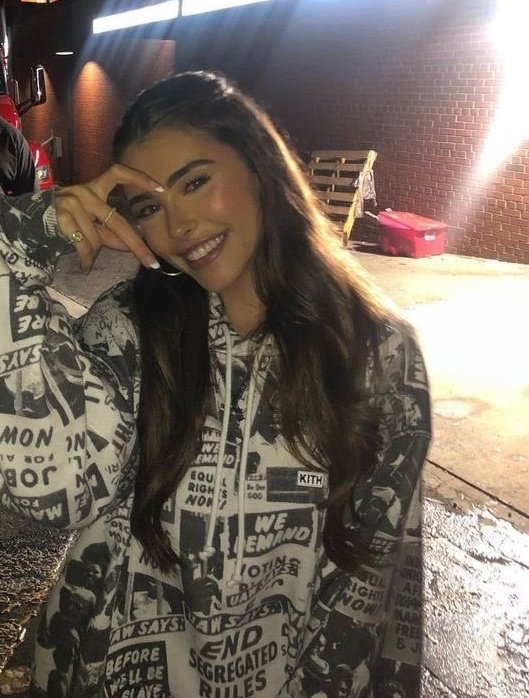 makeagirlthink's tweet image. Have a amazing day you are truely the best and doining youre best is more then engough its okay to take breaks and relax for a while it wil all be okay I promise