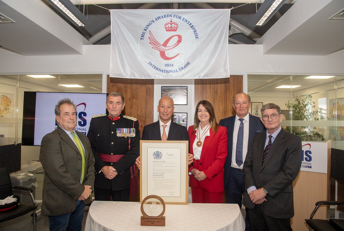 NMSILTD's tweet photo. We were delighted to be presented with the King’s Award for Excellence last week in our head office in Market Harborough. The award was in recognition for our achievements in International Trade and was presented by Vice Lord Lieutenant Col. Colville. 

@LeicsLieutenant https://t.co/Dvk8NEsiLq