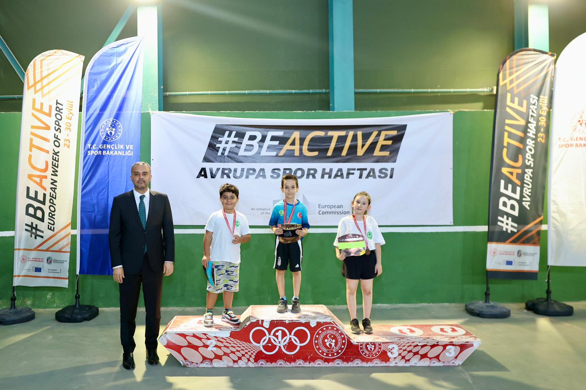 TTFK_Maras's tweet photo. İl faaliyet programimizda yer alan Tenis il Sampiyonasi 16-30 Eylül tarihleri arasında kapali tenis kortlarinda toplamda 10 ayrı yaş kategorisinde 195 sporcunun katilimi ile gerçekleşi. https://t.co/U9DlMx2BTu