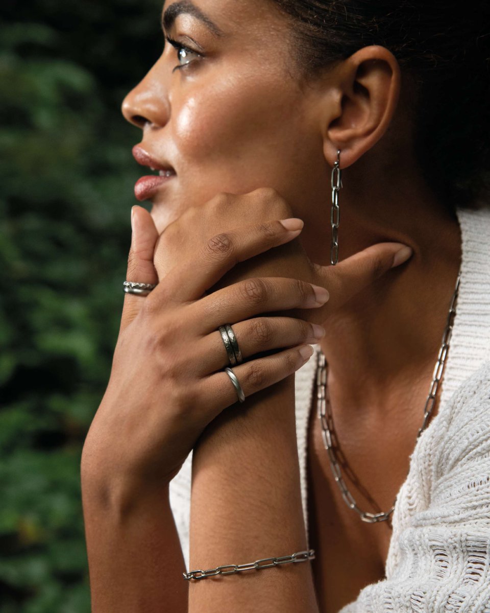 Ti2_Titanium's tweet image. This month only, we are giving Ti2 customers a massive 15% off all our chains. Just use 15OFFCHAIN on checkout! With 18 styles to choose from and your length, there is a chain for every personality. ⛓✨

ti2titanium.com/chains